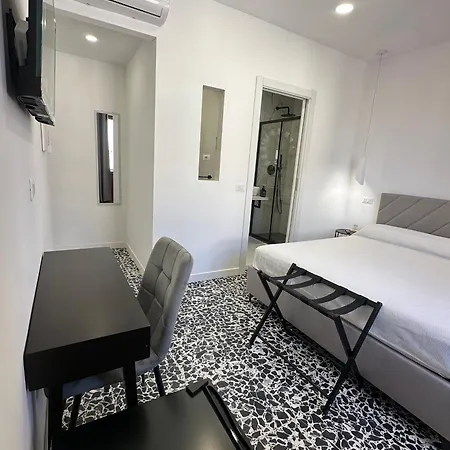 La Macchia Guest house